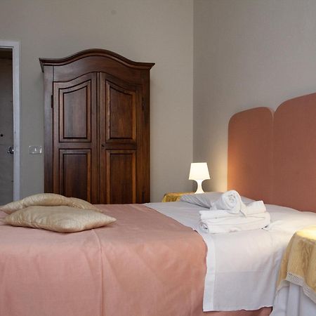 Hotel Le Violette à Lucques Extérieur photo