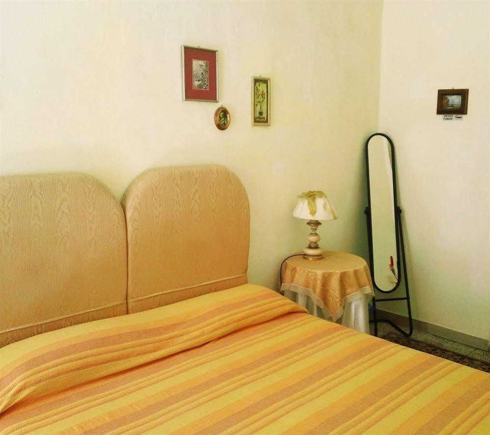 Hotel Le Violette à Lucques Extérieur photo